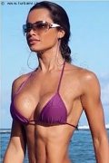 Foto Morena Brasiliana Incontri Escort Marina Di Massa - 37