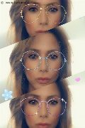  Trav Vivian 366 45 04 341 foto selfie 21
