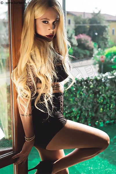 Miss Valentina Bigdick  VARESE 3477192685